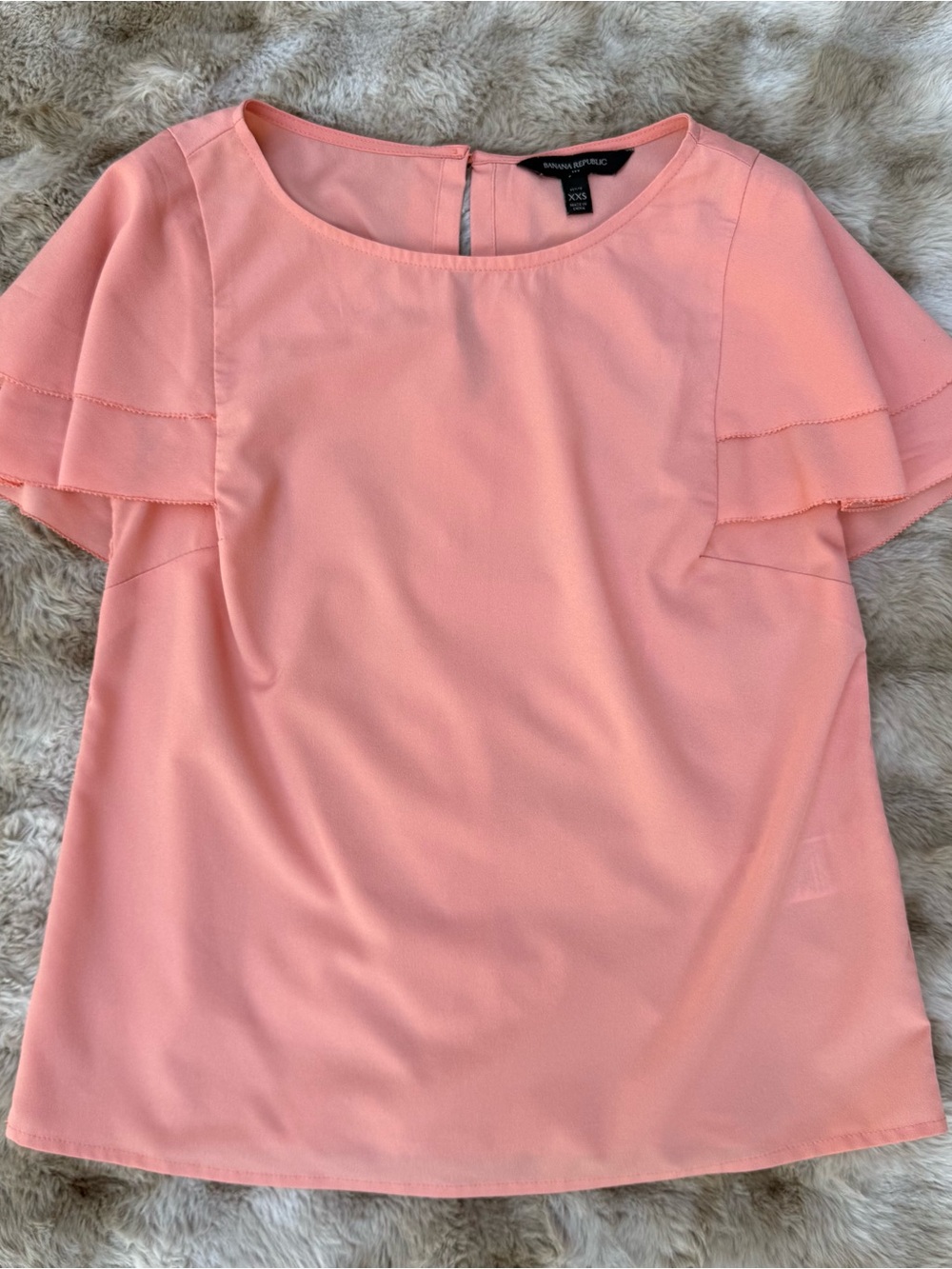 Banana Republic Ruffle Sleeve Blouse
